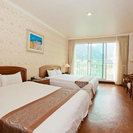 Lakeside Resort Nantou Екстериор снимка