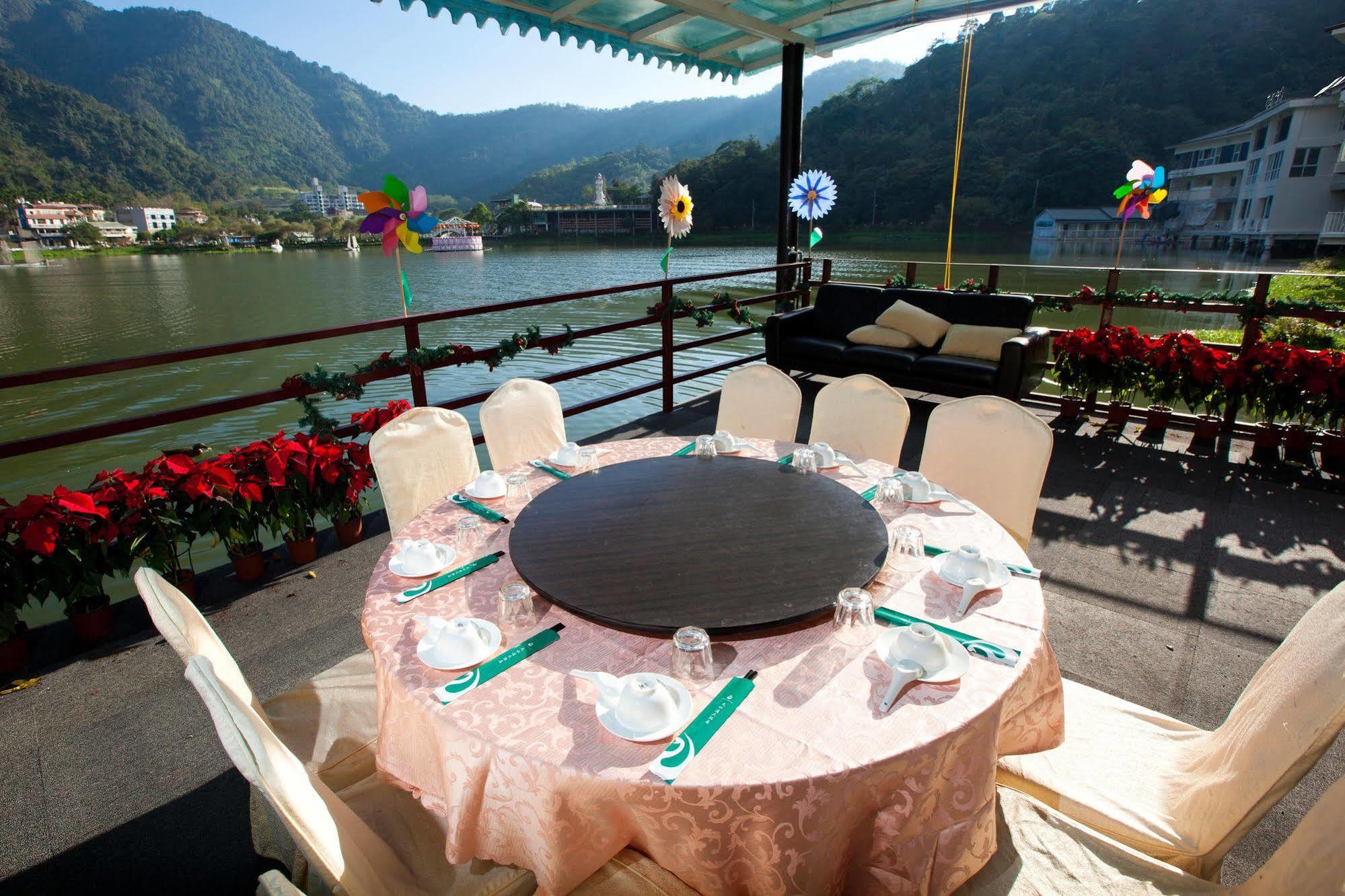 Lakeside Resort Nantou Екстериор снимка